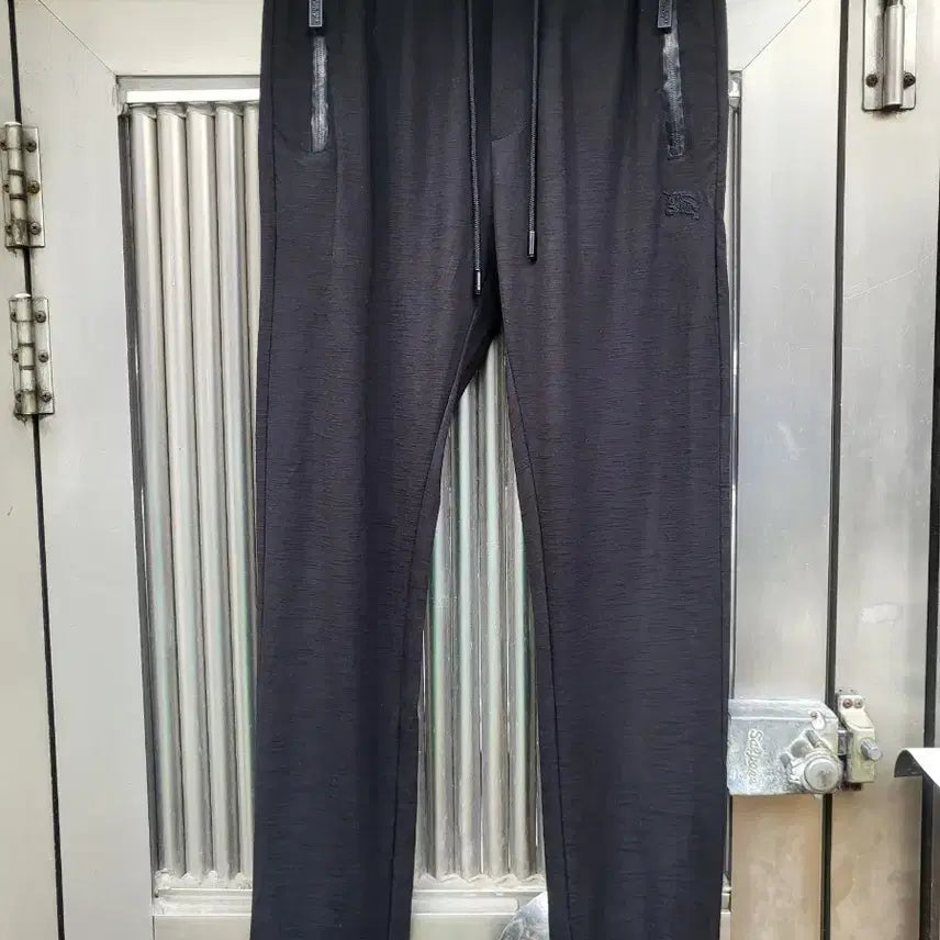 [BUNJANG] Burberry Black Jogger Pants 30 Inch / 버버리 블랙 조거팬츠 30인치 상태우수