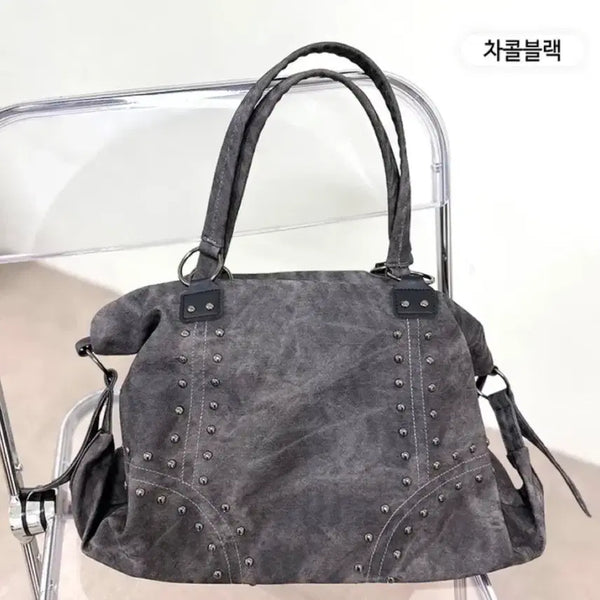 [BUNJANG] Charcoal Black Studded Shoulder Bag / Hobo Bag / 차콜 블랙 스터드 숄더백 / 보부상 가방