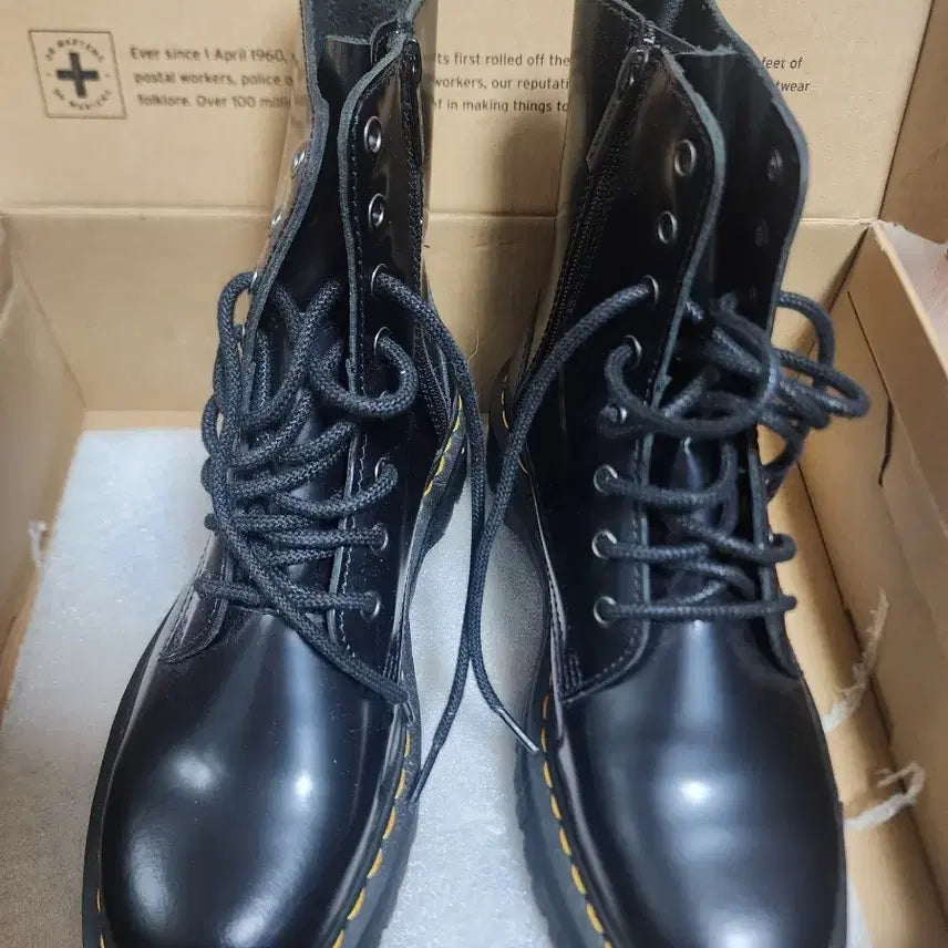[BUNJANG] Dr. Martens Jadon 8-Eye Boots 270mm / 닥터마틴 제이든 8홀 270mm 새거