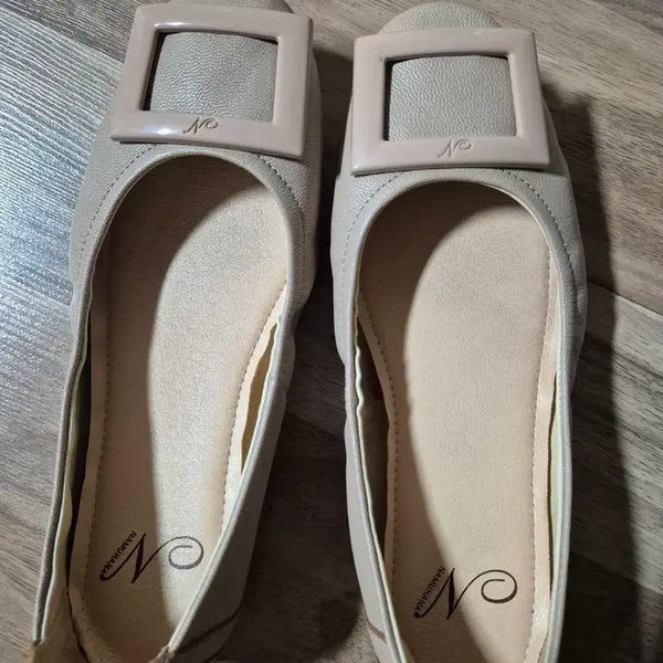 [BUNJANG] Namuhana Leather Ballet Flats Beige 235mm / 양가죽 플렛슈즈 베이지235mm