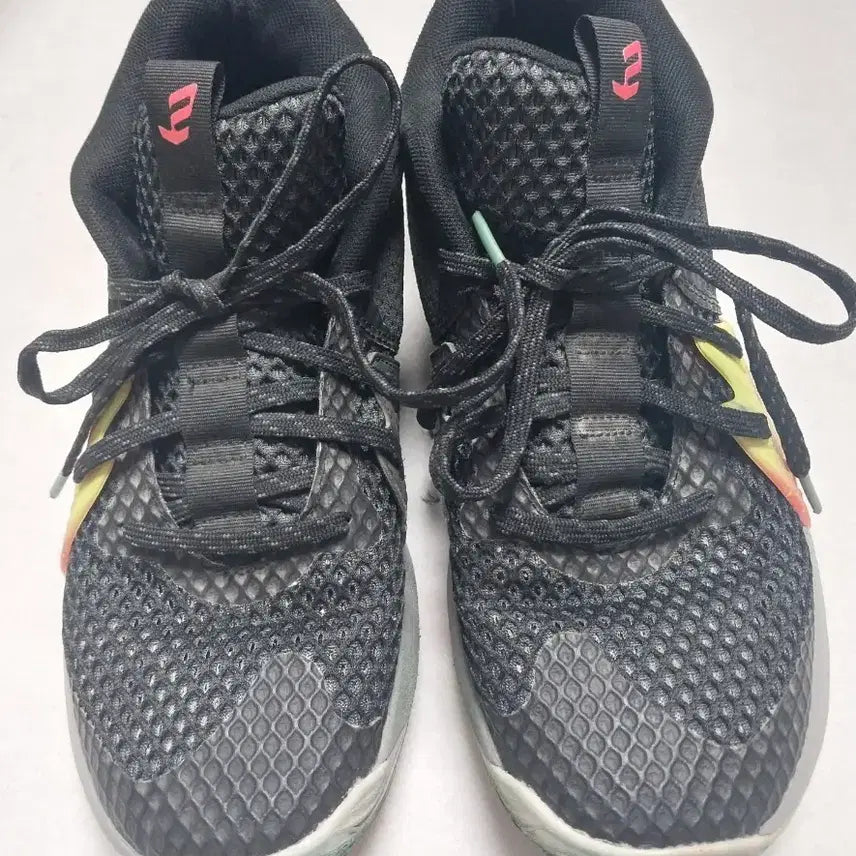 [BUNJANG] Under Armour Men's Sneakers 270 / 언더아머 남성운동화 270