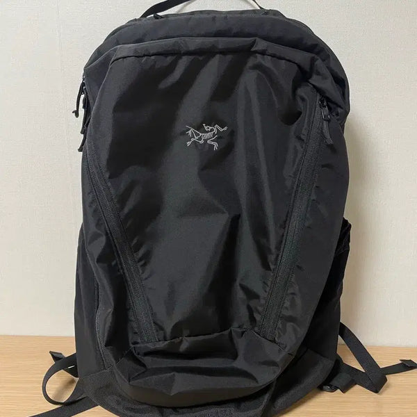 [BUNJANG] Arc'teryx Mantis 32 Backpack Black / 아크테릭스 맨티스 32 블랙