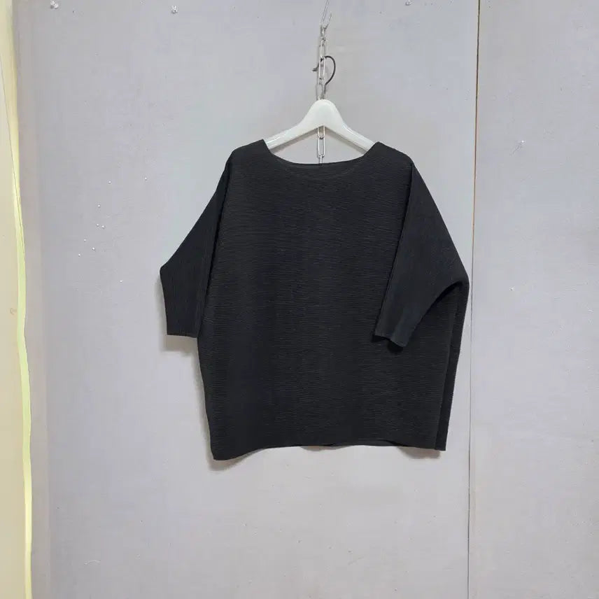[BUNJANG] Pleatsme 5-Sleeve T-Shirt Black / 플리츠미 5부소매 티셔츠 FF  n6512