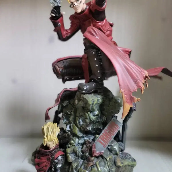 [BUNJANG] Trigun Vash the Stampede Figure + Vash Coat Version Bust Figure Bundle / 트라이건 밧슈더스탬피드 피규어+밧슈 코트버전 흉상 피규어 일괄 판매