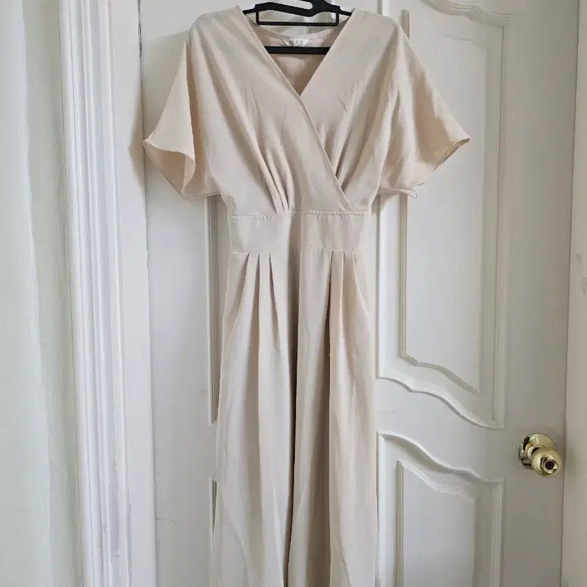 [BUNJANG] MICO V-Neck Long Dress / MICO 브이넥 원피스