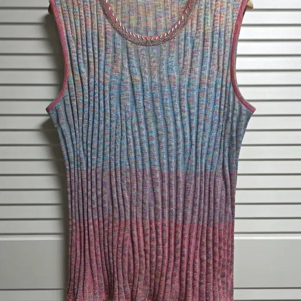 [BUNJANG] Jeonghojin Knit Gradient Pleats Beaded Sleeveless Top (Size 100) / 정호진니트 그라데이션 플리츠 비즈 민소매 (100)