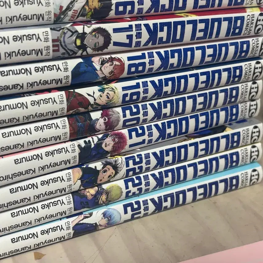 [BUNJANG] Blue Lock Manga Volumes 16-24 / 블루록 만화책 16~24권