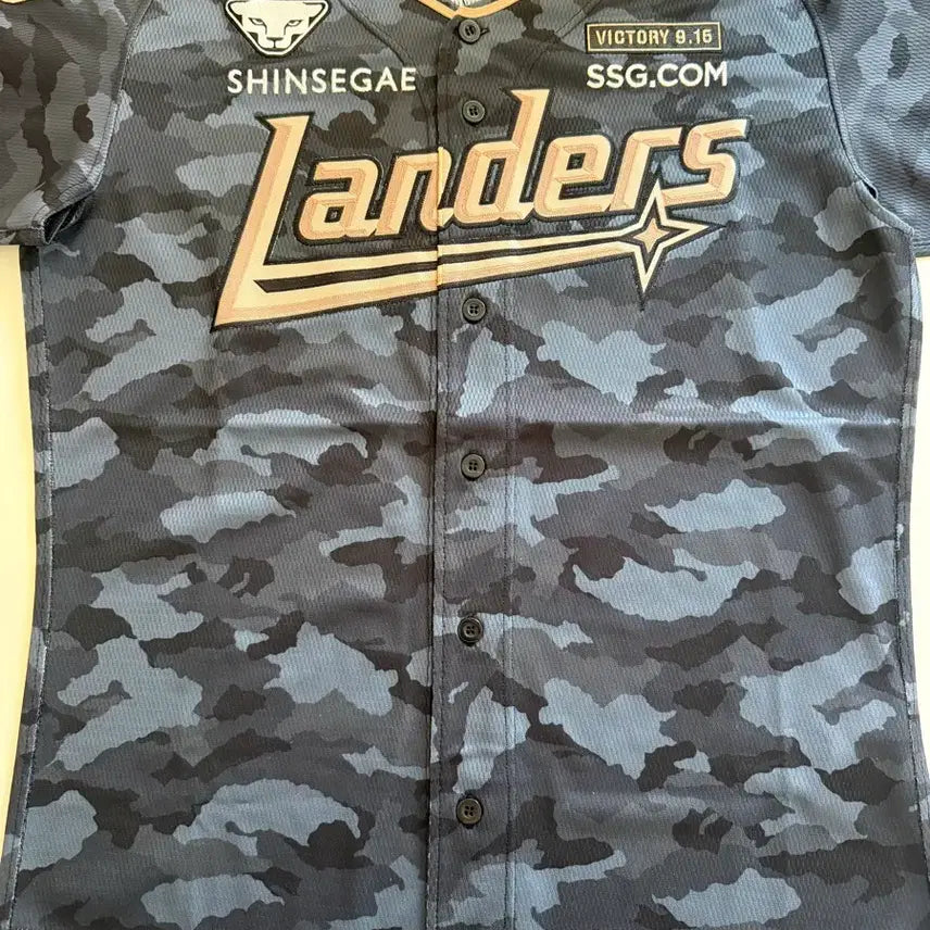 [BUNJANG] SSG Landers 2024 Season Landing Day Authentic Jersey (XL/105) / SSG랜더스 24시즌 랜딩데이 어센틱