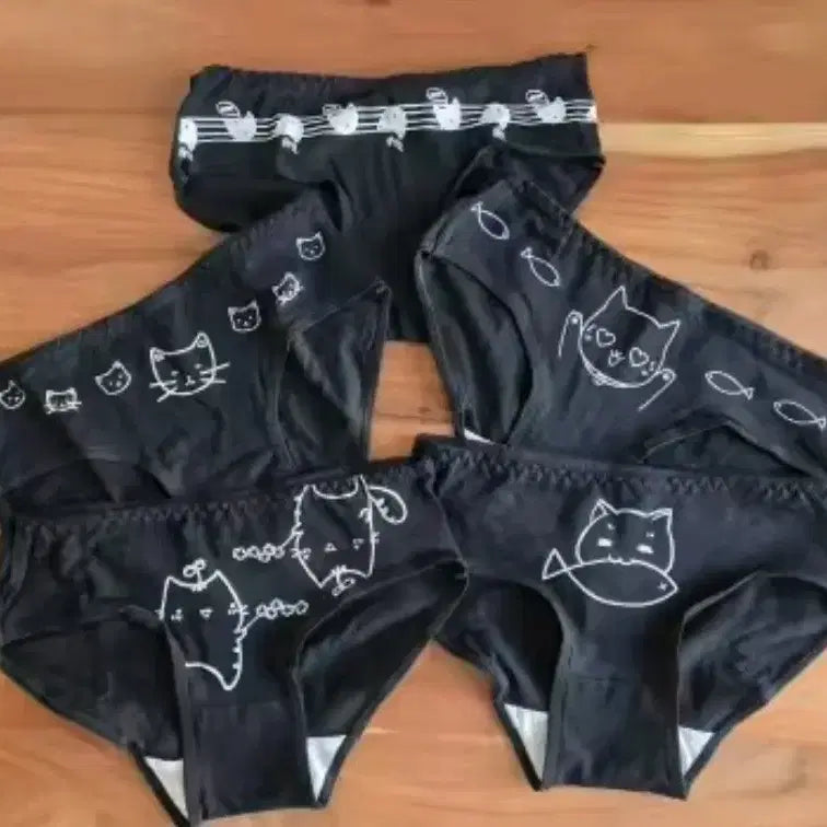 [BUNJANG] Women's Underwear Set - Cat Pattern, Black (15 pcs) / 여성 속옷 고양이 패턴 블랙  15장
