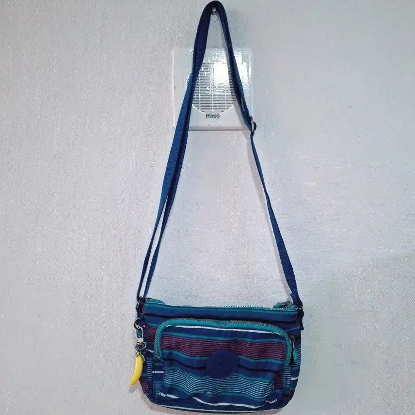 [BUNJANG] Kipling Multi Stripe Crossbody Bag / 키플링 크로스백 멀티 스트라이프