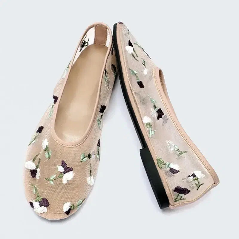 [BUNJANG] Designer Mesh Flower Embroidery Flat Shoes / 디자이너 메쉬 플라워 자수 플랫슈즈