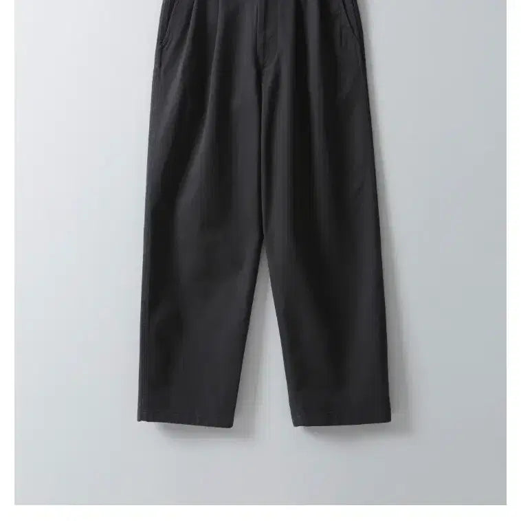 [BUNJANG] Woodby Two-Tuck Chino Pants Charcoal / 우드비 투턱 치노 팬츠 차콜 3