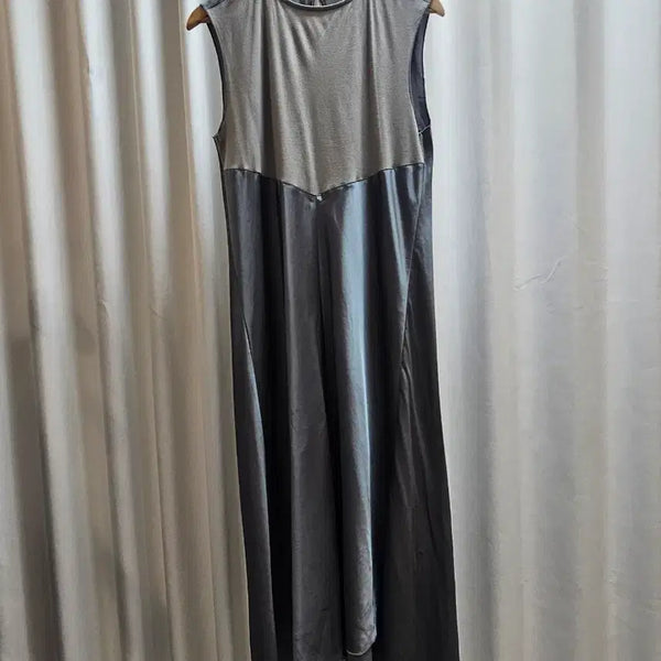 [BUNJANG] SYSTEM Satin Color-Block Sleeveless Long Dress Gray / SYSTEM 시스템 새틴 배색 민소매 롱원피스 82 그레이