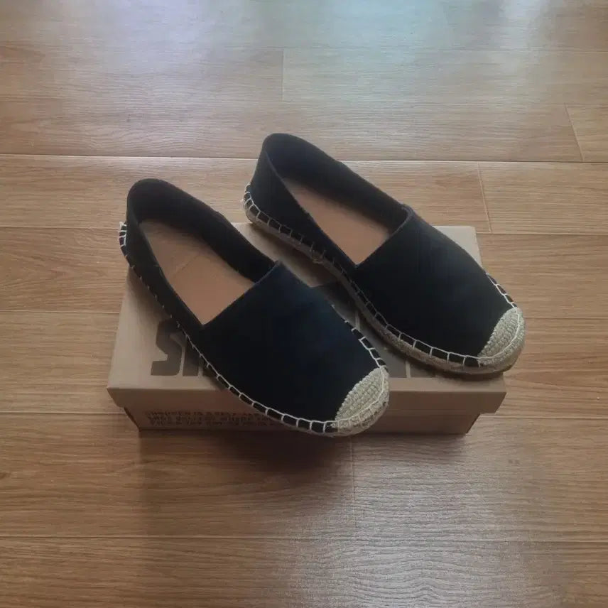 [BUNJANG] Women's Black Espadrille Slip-On Shoes / 여성 슬립온 에스파듀 (1회착용)