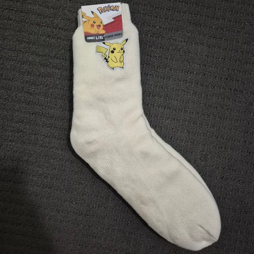 [BUNJANG] Pikachu Thick Warm Socks / 피카츄 도톰 따땃한 양말스