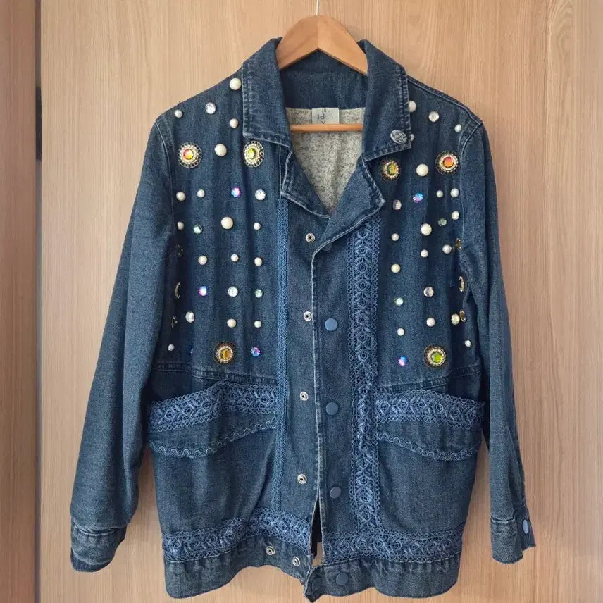 [BUNJANG] Coincoz Vintage Denim Jacket with Gemstone and Pearl Embellishments / 코인코즈 청자켓 프리