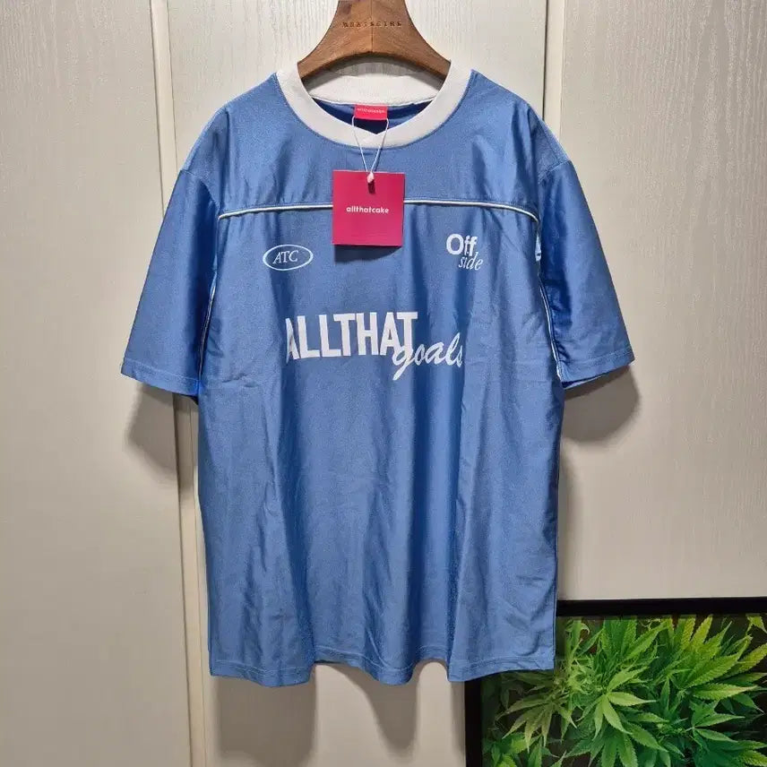 [BUNJANG] All That Cake Nylon Spandex T-Shirt Blue / (세일)(새상품)올댓케이크. 나일론스판 티셔츠 블루