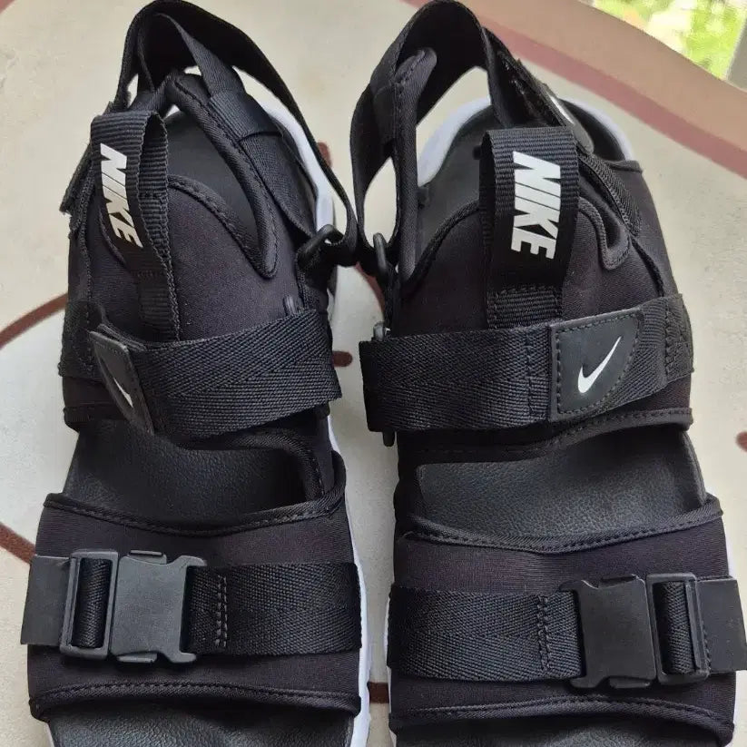 [BUNJANG] Nike Black Sandals (Size 280mm) / 나이키 샌들 블랙 280