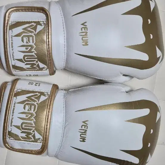 [BUNJANG] Venum Giant 3.0 Nappa Leather Boxing Gloves / 베놈 자언츠3.0나파가죽 복싱글러브