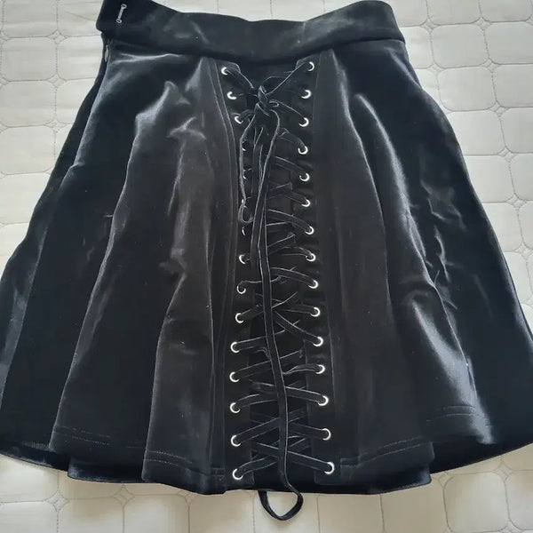 [BUNJANG] Goth Look Velvet Lace-Up Skirt / 고스룩 벨벳 레이스업 스커트