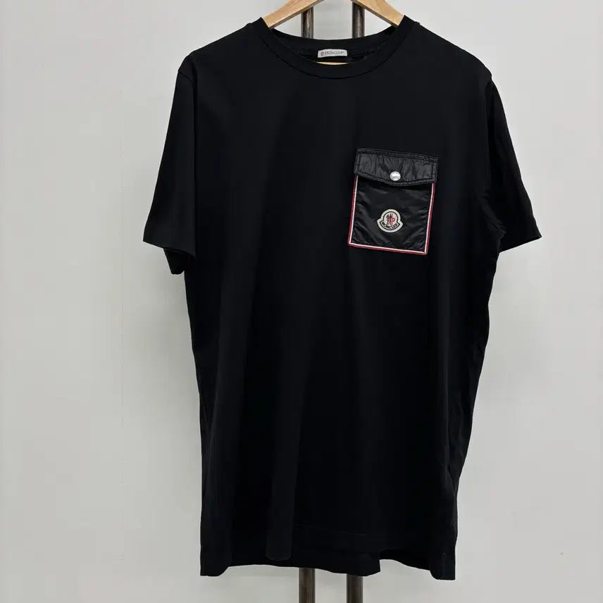 [BUNJANG] Moncler Wappen Patch Pocket T-Shirt - Black (M) / [M]몽클레어 와펜패치 포켓 반팔티