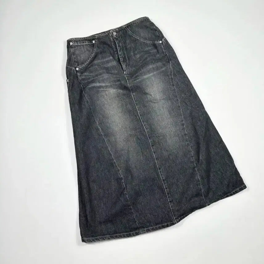 [BUNJANG] Levi's Engineered Black Blue Wash Denim Skirt / 리바이스 엔지니어드 흑청 워싱 데님스커트