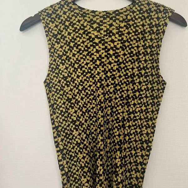 [BUNJANG] Issey Miyake Pleats Please Sleeveless Top Yellow Check Pattern Size 3 / 이세이미야케 플리츠플리즈 패턴민소매