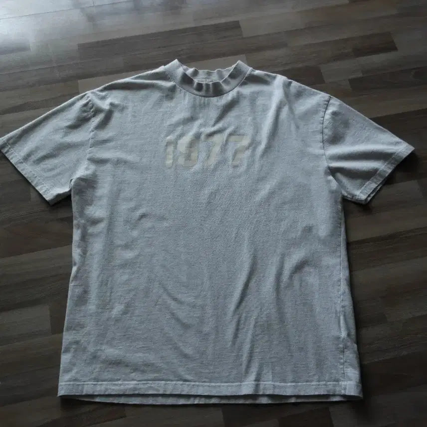 [BUNJANG] Essential T-Shirt (Size 110) - Top Condition / 에센셜티셔츠/110사이즈/최상급