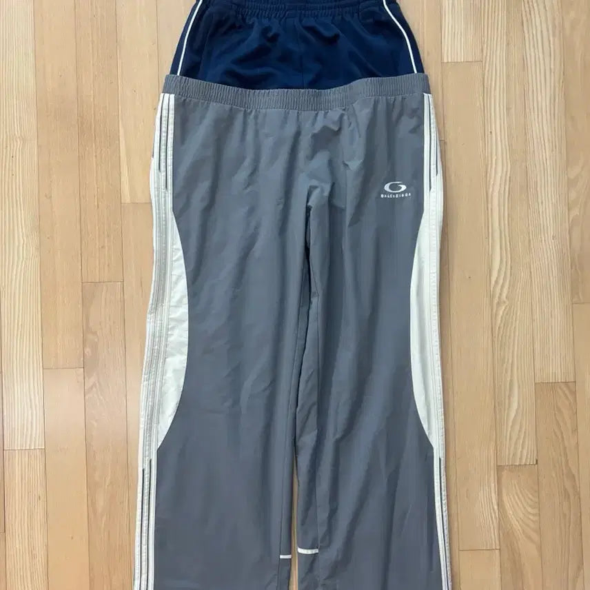 [BUNJANG] Balenciaga Cut-Up Track Pants Grey / 발렌시아가 컷업 트랙팬츠 그레이
