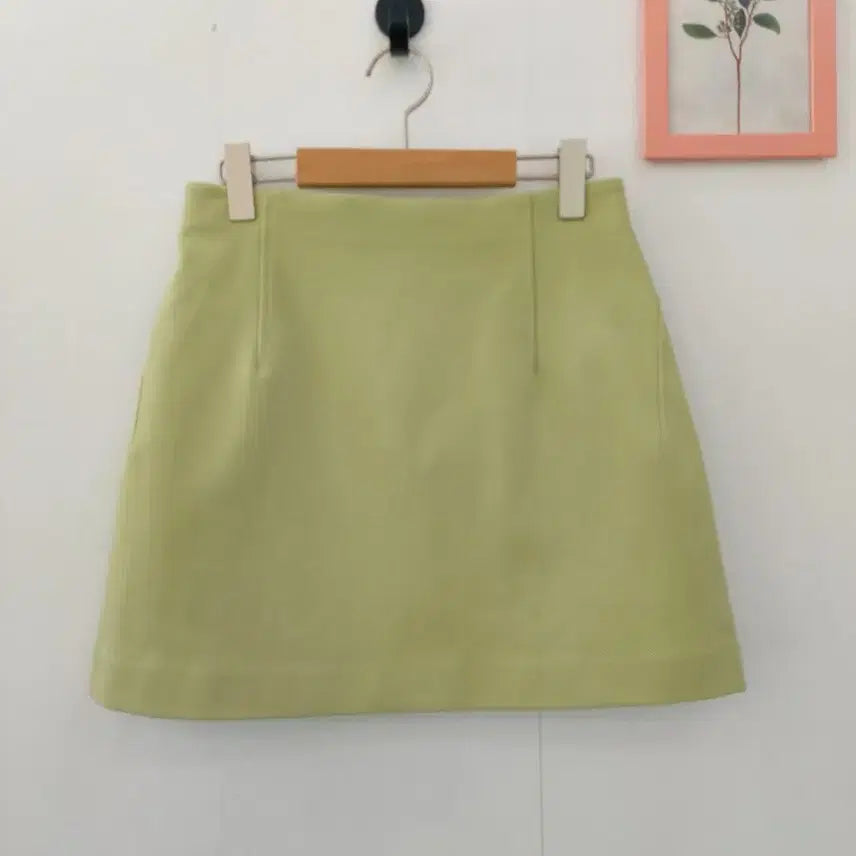 [BUNJANG] COS New Season Mint Green Mini Skirt Size 55 / 신형 코스 연두색 미니 스커트 55