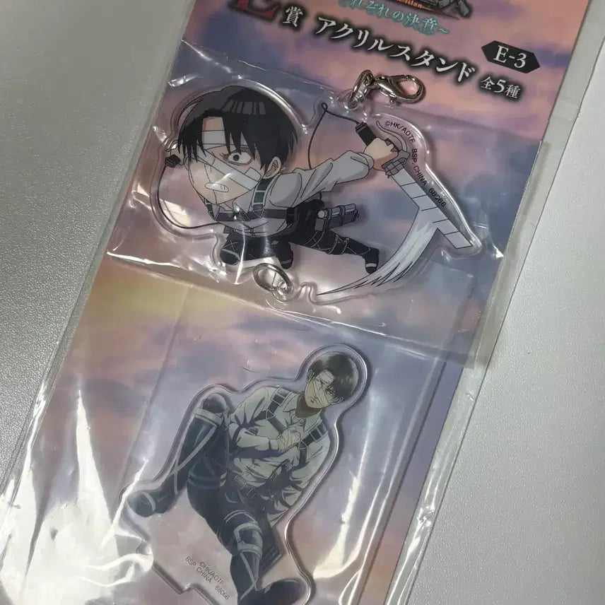 [BUNJANG] Attack on Titan Levi Acrylic Stand Set Ichiban Kuji / 진격의거인 진격거 리바이 아크릴스탠드 세트 이치방쿠지