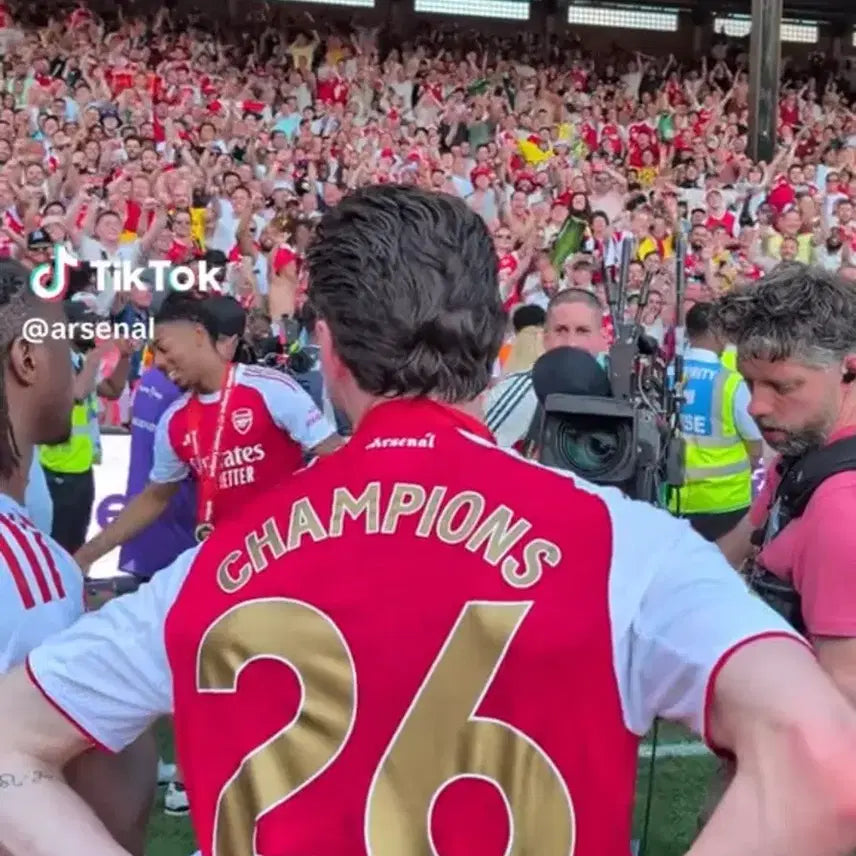 [BUNJANG] Arsenal 2026 Champions League Official Markings + Gold EPL Lion Patch Set / 아스날 2026 챔피언스리그 오피셜 마킹 + 골드 EPL 사자패치 세트