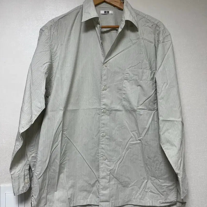 [BUNJANG] Uniqlo U Striped Shirt (L, Green) / 유니클로 U 셔츠 (L 사이즈, 그린)