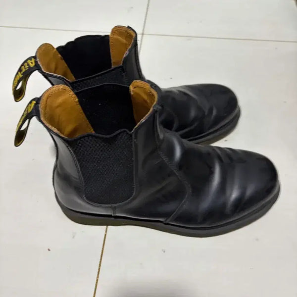 [BUNJANG] Dr. Martens Chelsea Boots UK 7 / 닥터마틴 첼시부츠 uk7 사용감 적으나 밑창 접착 떨어짐 단품