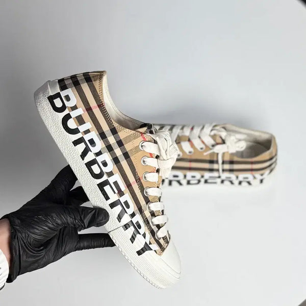 [BUNJANG] Burberry Logo Print Check Sneakers / {41.5} 버버리 로고 프린트 체크 스니커즈