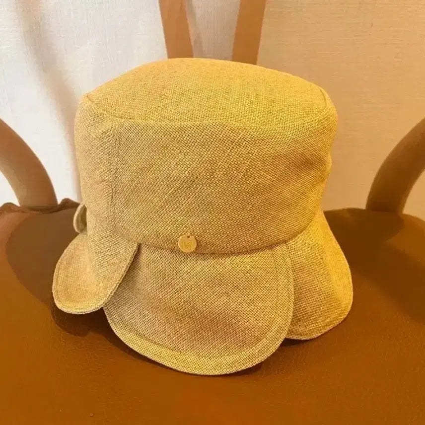 [BUNJANG] MUVEIL Flower Bucket Hat Beige / 뮤베일 플라워 버킷햇