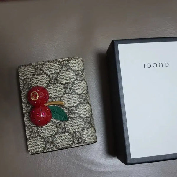 [BUNJANG] Gucci GG Supreme Cherry Card Holder / 구찌 GG수프림 체리 카드지갑