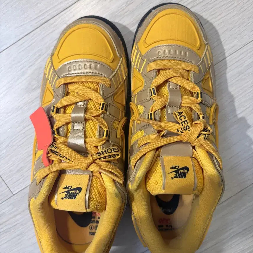 [BUNJANG] Nike x Off-White Air Rubber Dunk Yellow Gold / 나이키 x오프화이트 에어 러버 덩크 220