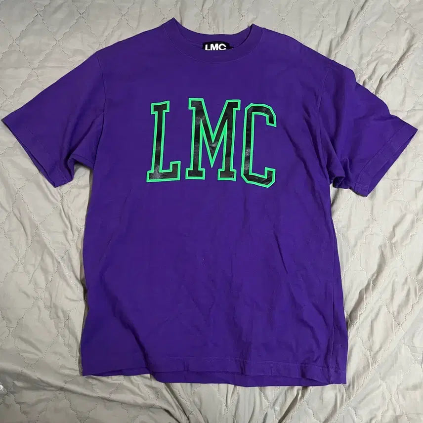 [BUNJANG] LMC Green Logo Purple Short Sleeve T-Shirt / LMC 그린로고 퍼플반팔 S 티셔츠 데일리 보라 엘엠씨