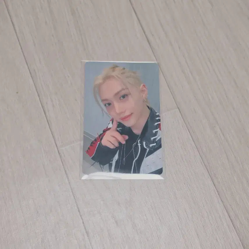 [BUNJANG] Stray Kids Hollow Felix Photocard / 스트레이키즈 할로우 hollow 오프라인 회장 한정 필릭스 포카