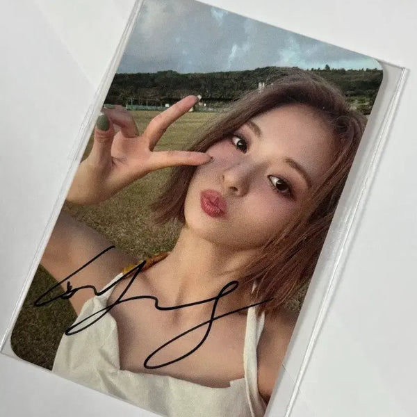 [BUNJANG] Fromis_9 Na-gyung Signed Photocard (Stay This Way Mini Fan Meeting) / 프로미스나인 이나경 싸인포카 (스디웨 미니팬미팅) 판매 양도