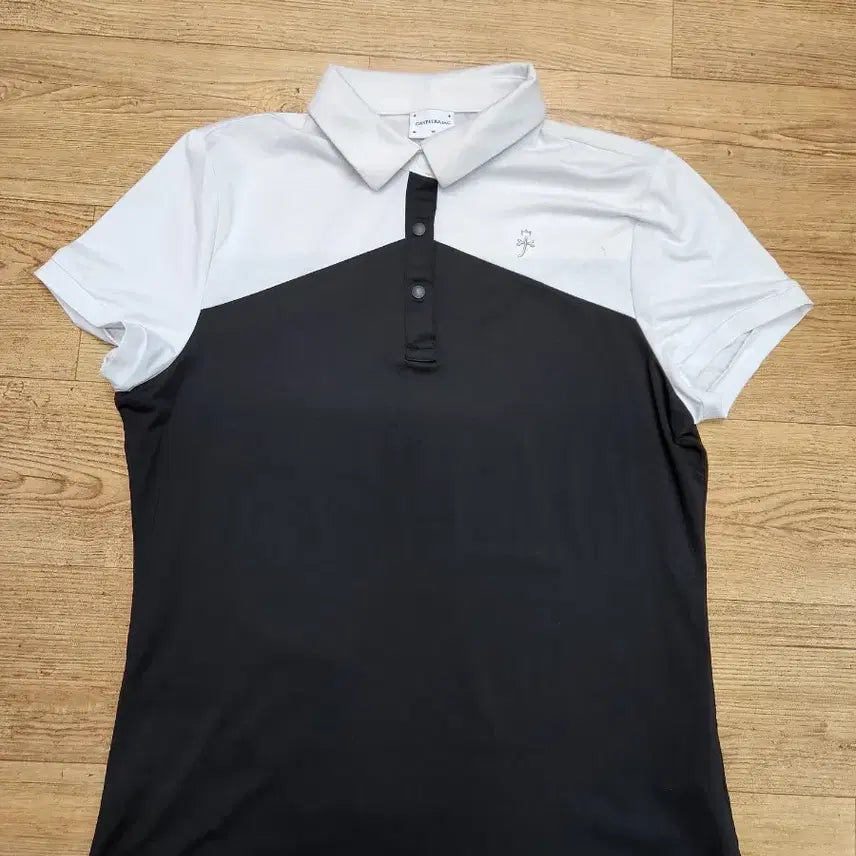 [BUNJANG] Castelbajac Golf Wear Short Sleeve Polo Shirt Black/White / 까스텔바작 골프웨어 반팔 카라티 블랙/화이트