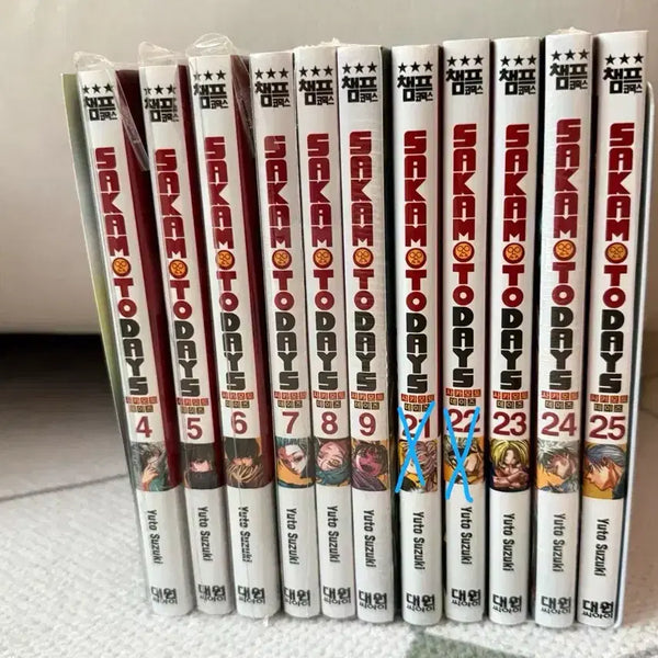 [BUNJANG] Sakamoto Days Manga Volume Set with Exclusive Bonus Items / 사카모토데이즈 만화책, 북엔드(특전), 아크릴보드(제일복권) 일괄