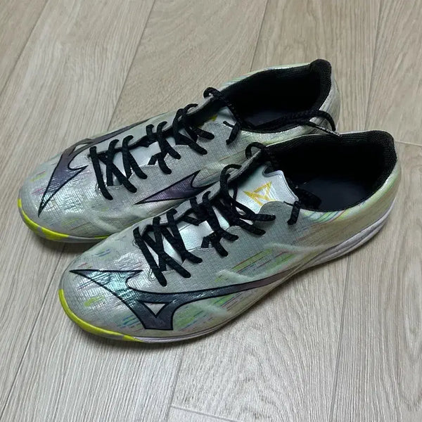 [BUNJANG] Mizuno Alpha 2 Elite AS Cleats (Size 255) / 미즈노 알파2 엘리트 as 255