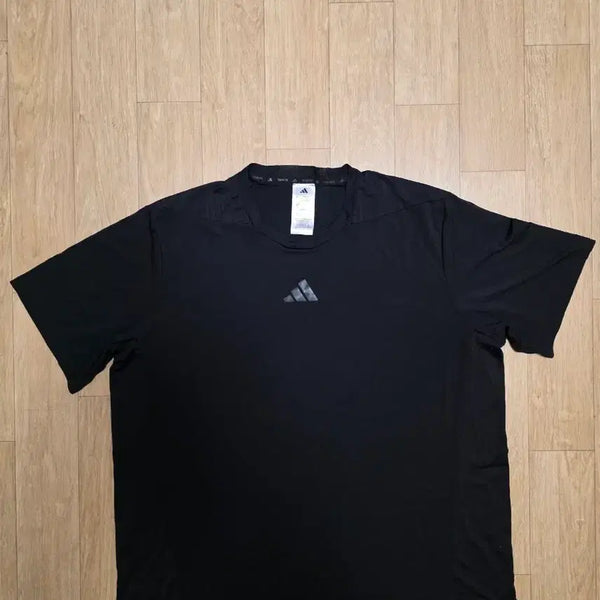 [BUNJANG] Adidas Climacool Short Sleeve T-Shirt / 아디다스 클리마쿨 기능성 반팔티셔츠