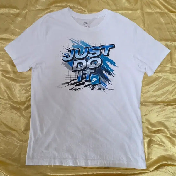 [BUNJANG] Nike T-Shirt XL (105) / 나이키. 티셔츠 XL=105.