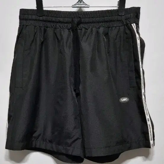 [BUNJANG] LMC Black Snap Button Shorts 28 / LMC 블랙 스냅 버튼 반바지  28
