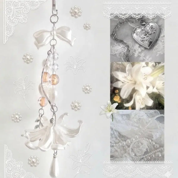 [BUNJANG] White Lily Bead Keychain Handmade / [여름탄생화] 화이트 릴리 비즈키링 핸드메이드