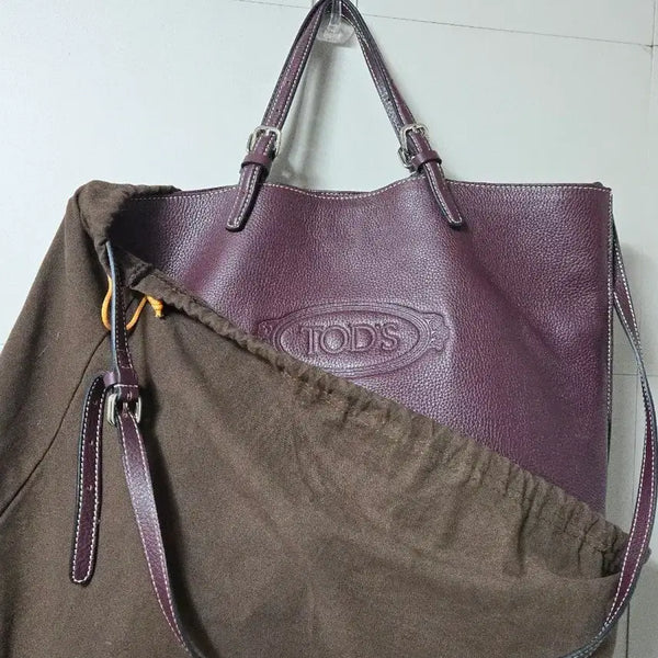 [BUNJANG] Tod's Burgundy Embossed Logo Leather 2-Way Bag / (선물급) 토즈 버건디 엠보싱 로고 레더 2웨이백