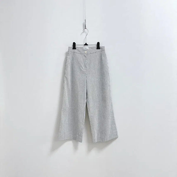 [BUNJANG] Helvetica Seersucker Stripe Pants / 헬베티카 시어서커 스트라이프 팬츠